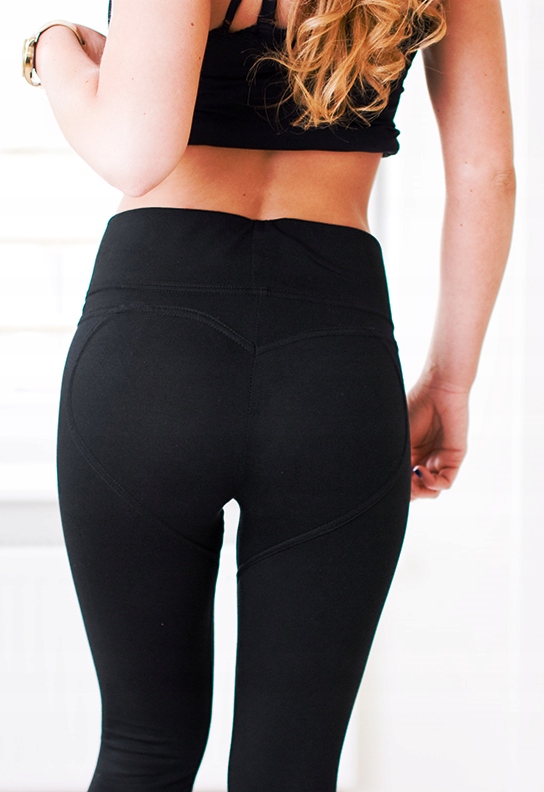 WYSZCZUPLAJĄCE LEGGINSY DAMSKIE SPORTOWE PUSH UP L Zapięcie brak