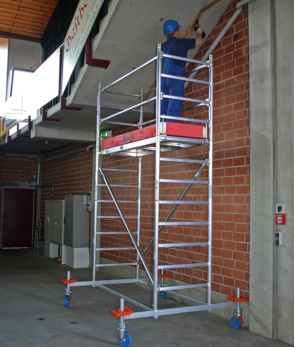 вышка-тура улт 120. передвижные строительные подмости жираф. вышка модульная алюминиевая megal-вма 700. подмости передвижные altrex 5400 power. 2м.