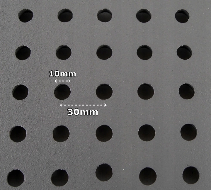 RUSZT KOMINKOWY ŻELIWNY DZIURKOWANY DO KOMINKA PIECA 43x25 Stan opakowania oryginalne