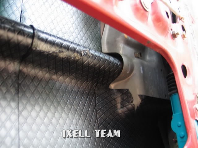 MATA 25 X 50 cm WYGŁUSZAJĄCA BITUMICZNA standard wzór romb BOLL 120 Waga produktu z opakowaniem jednostkowym 0.5 kg