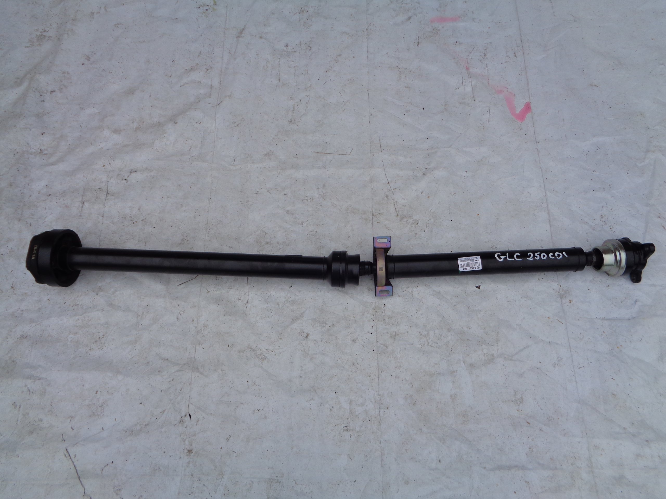 Вал ПРИВІДНОГО MERCEDES КЛС W219 3cdi A2112316