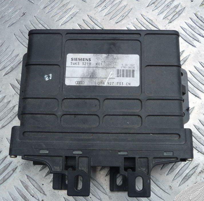 БЛОК УПРАВЛЕНИЯ КОРОБКИ ПЕРЕДАЧ 01N927733CN 5WK33219K01 VW AUDI