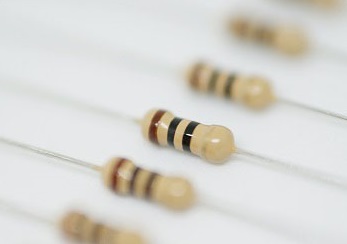 

Rezystor opornik 100 Ohm 0,25W 1/4W 5% 100szt