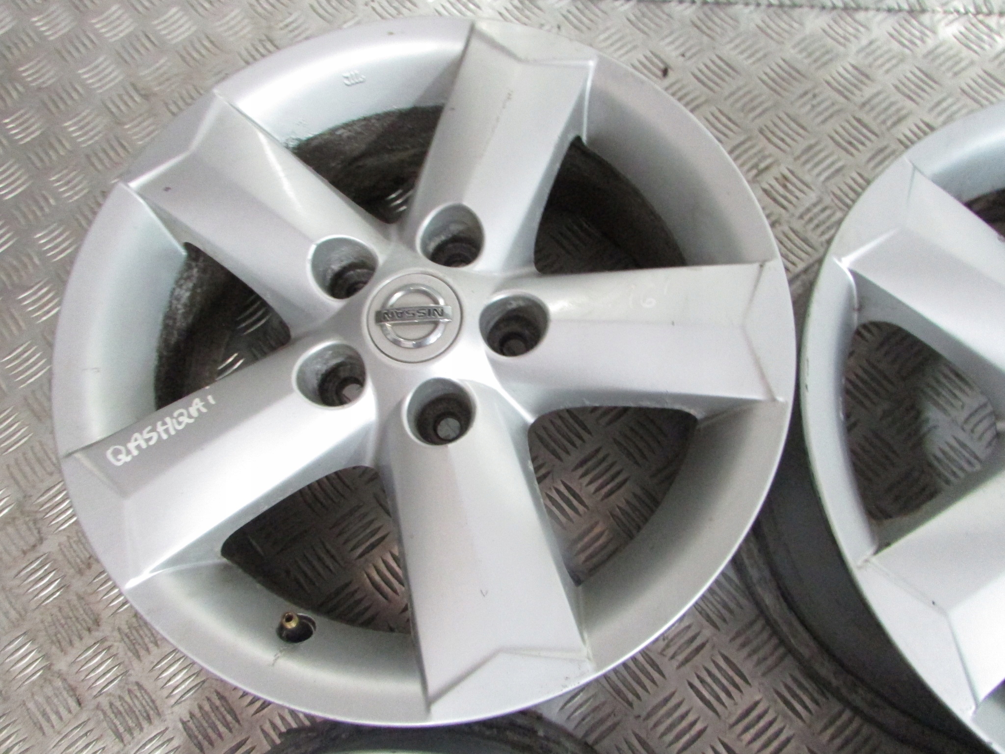 FELGA ALUMINIOWA 16 NISSAN QASHQAI J10 08r Код producenta xxx foto 0