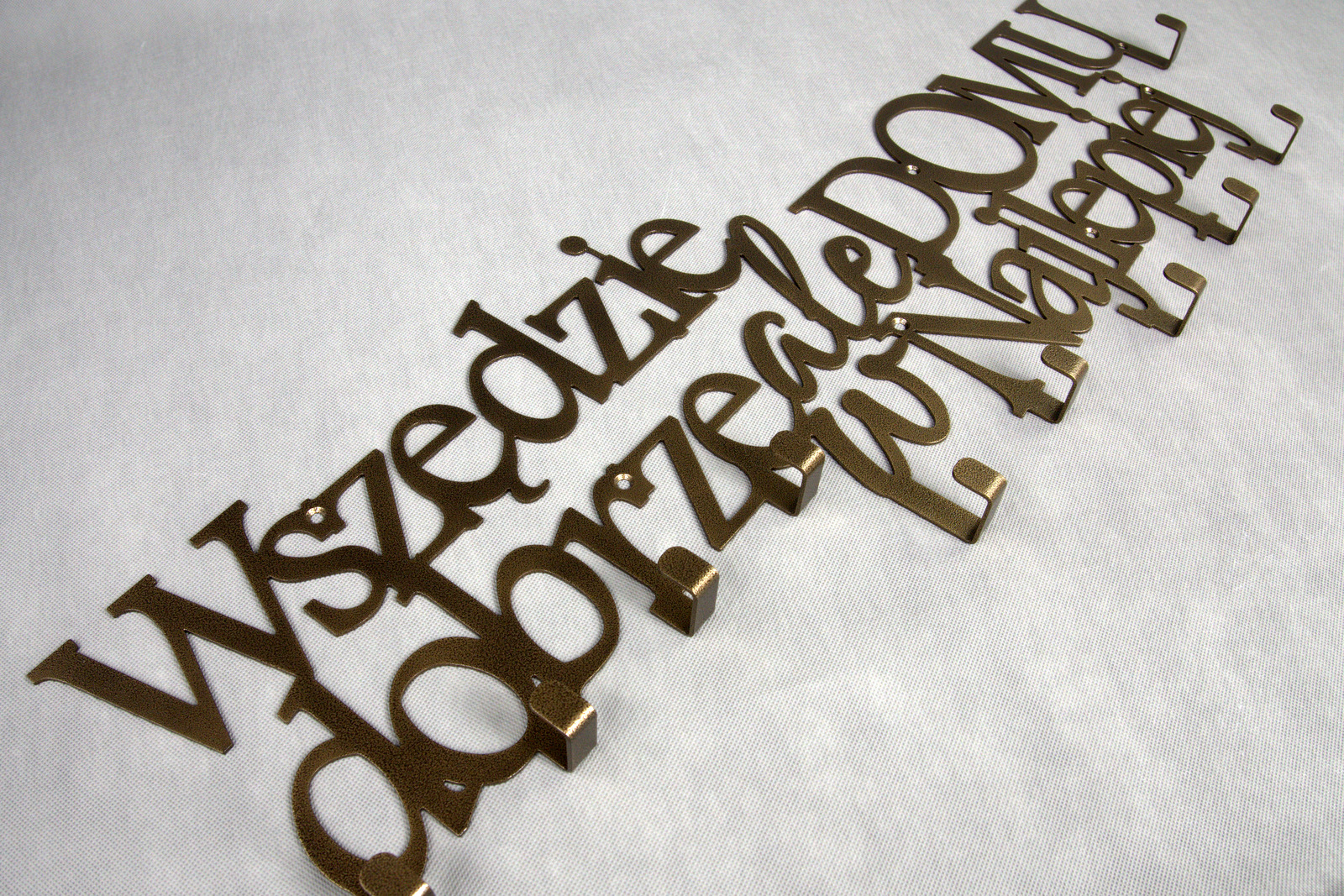 Wieszak ścienny Ubrania Klucze Wszędzie.. Metalowy Rodzaj montażu Wiszące