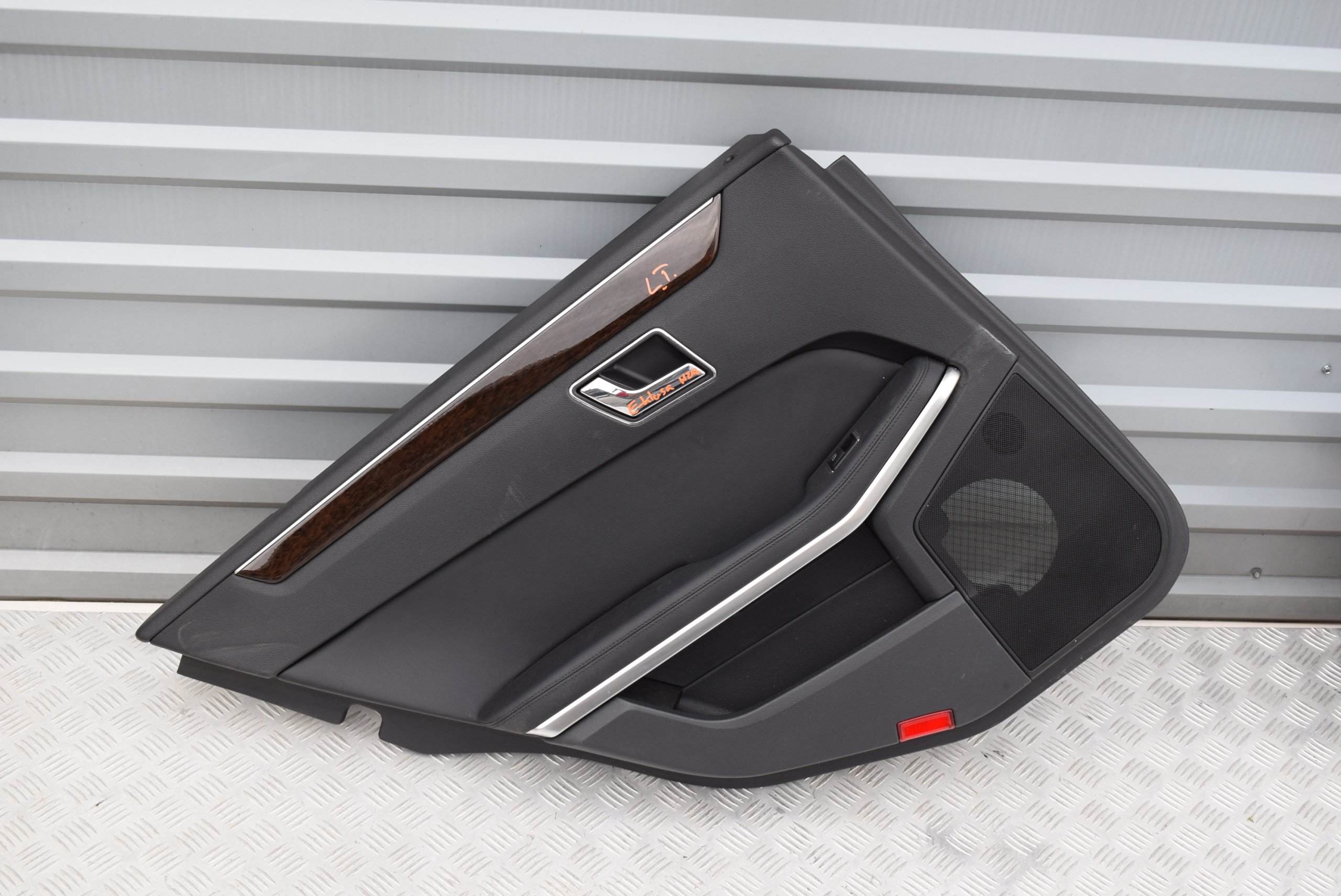 upholstery side door left rear part E-KLASA W212