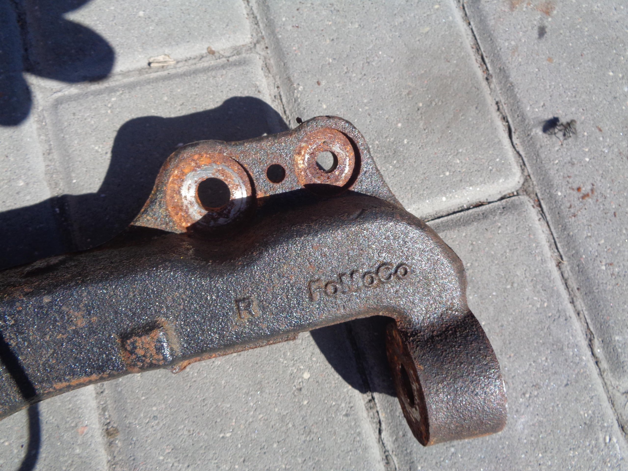 FORD RANGER 2012 - 2017 ZWROTNICA PRAWA ŁOŻYSKO !! Typ samochodu Samochody osobowe