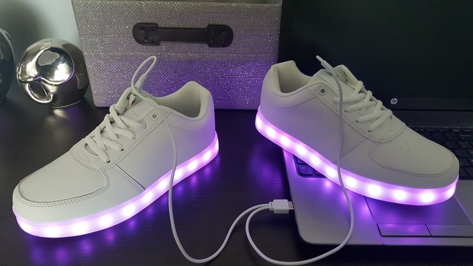 BUTY LED HIT SHUFFLE DANCE MODA 2018 ŚWIECĄCE R.34 Wysokość niskie