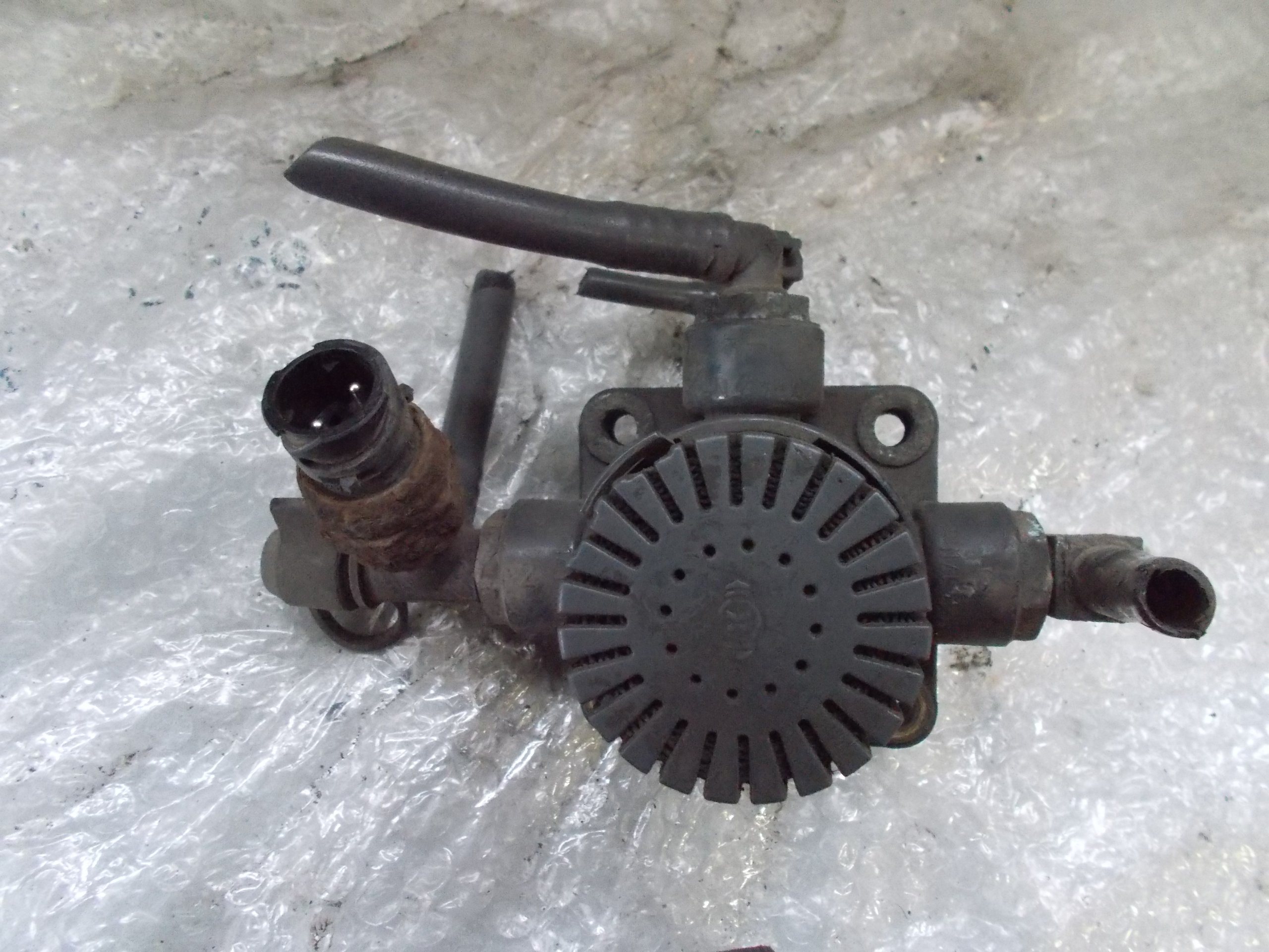 ВОЗДУШНЫЙ КЛАПАН MERCEDES ATEGO 818 0044298044