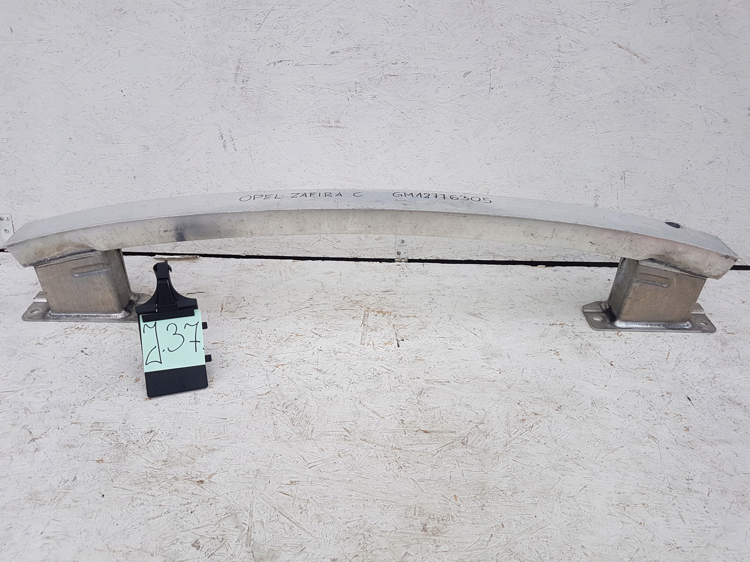 BELKA ZDERZAKA OPEL ZAFIRA C GM12776305 Strona zabudowy tył