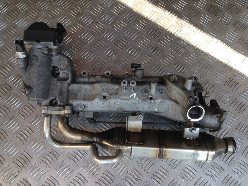 MERCEDES W221 3.2 CDI впускний колектор