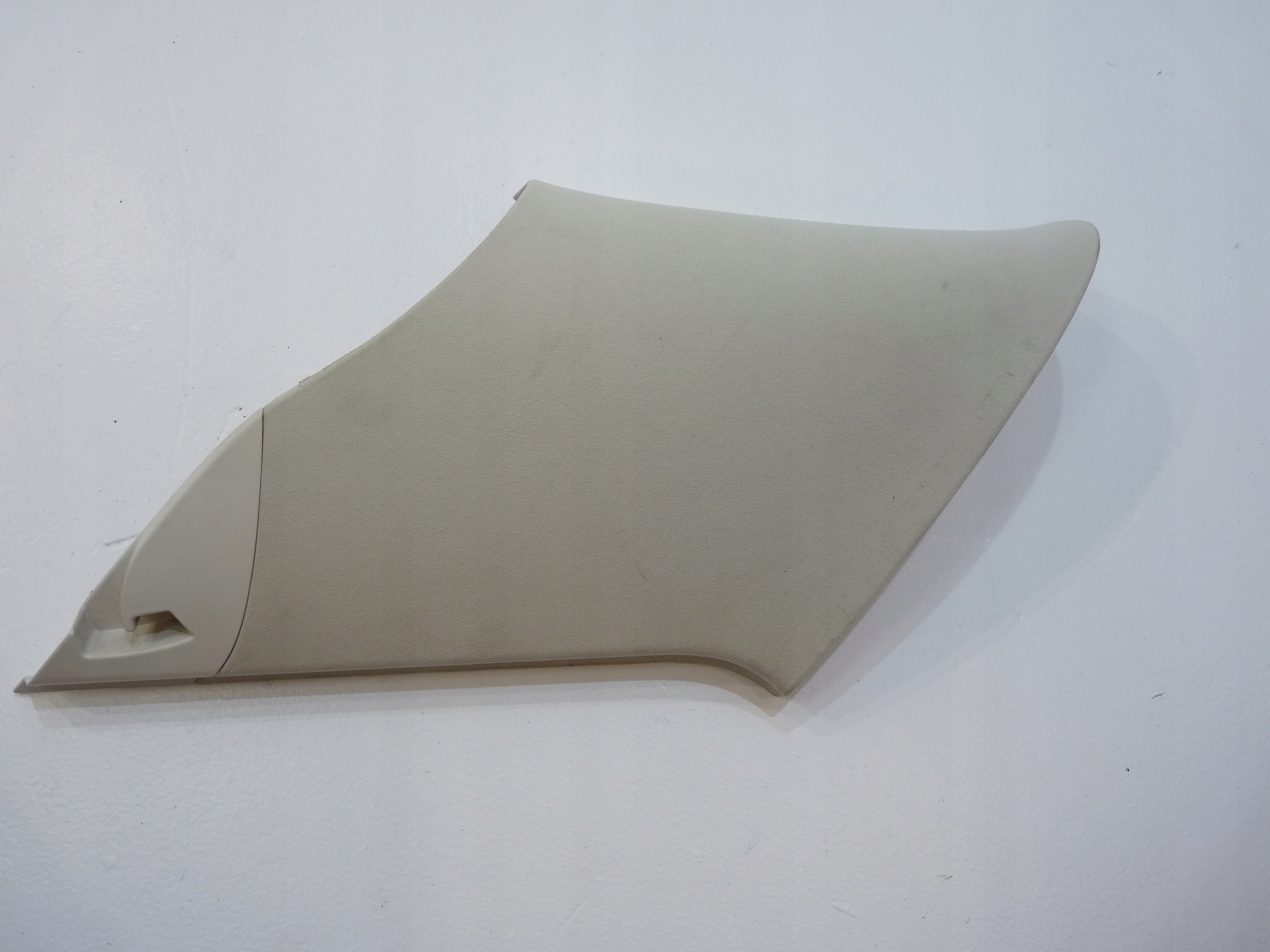 MBM VW TOUAREG 7P OSŁONA SŁUPKA LEWA 7P6867277