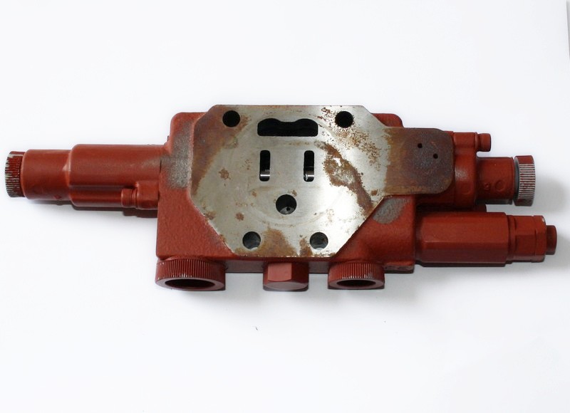 CNH 72957818 zawór blok sekcja hydrauliczna EH35 Typ maszyny Koparka Inny