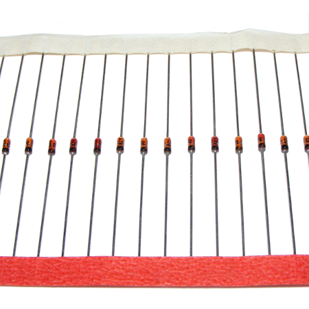 

Dioda Zenera 3.9V 0.5W BZX55C3V9 DO-35 x25