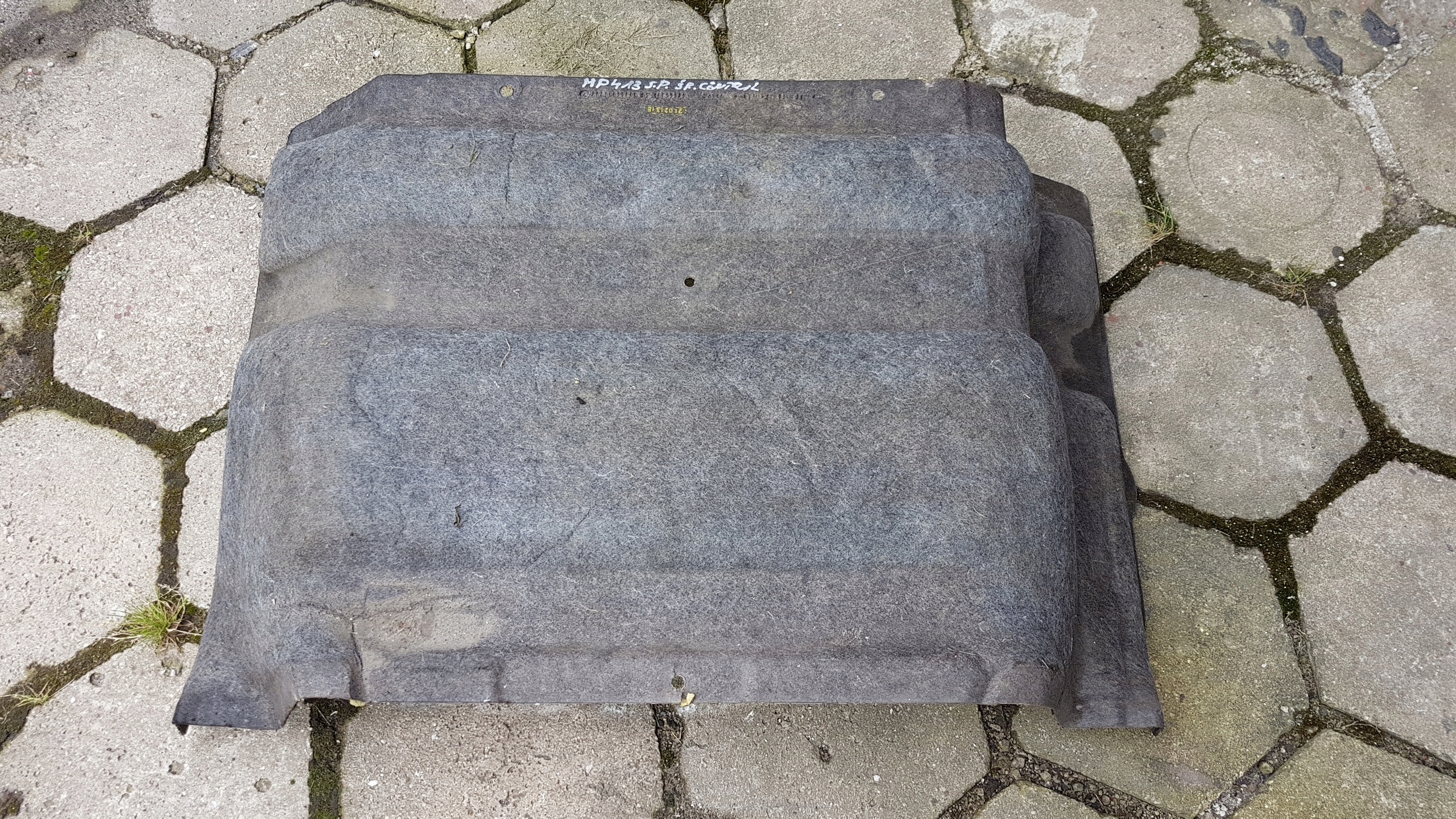 960 682 - ACTROS MP4 ЭКОЛОГИЯ ЗВУКОИЗОЛЯЦИЯ КАБИНА ПОД КАБИНУ