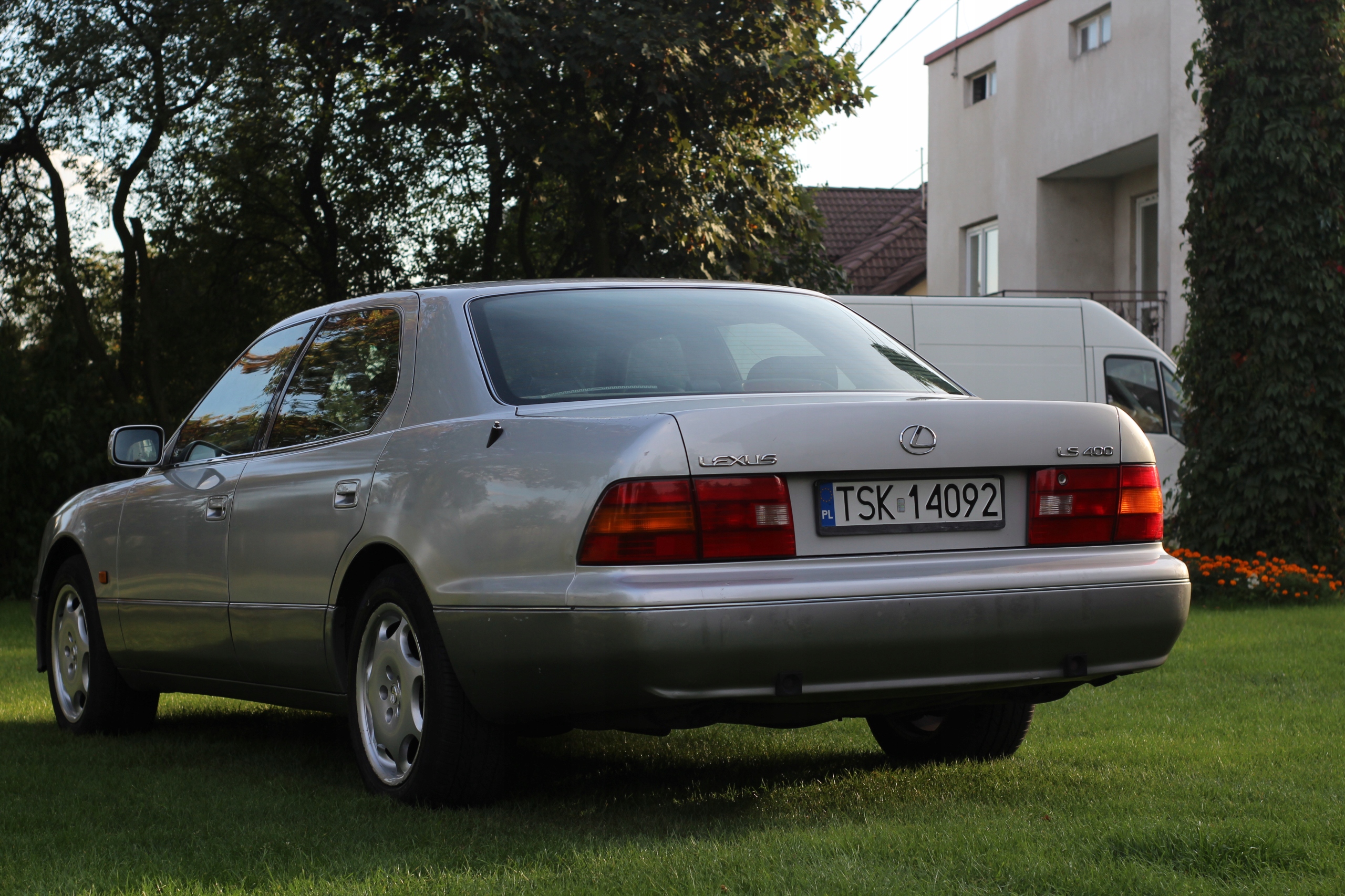 Lexus ls 400 ucf20