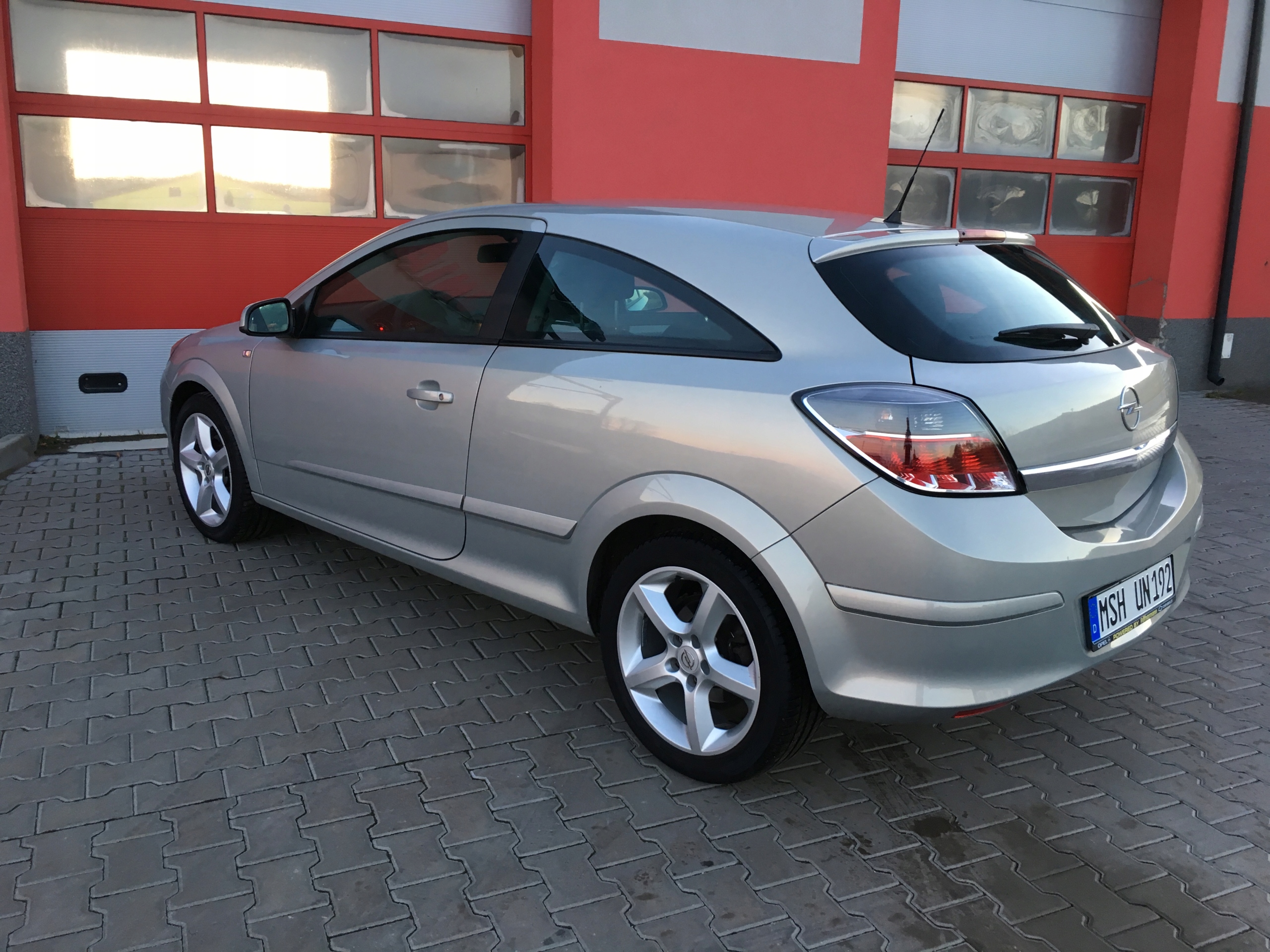 Opel astra h sport