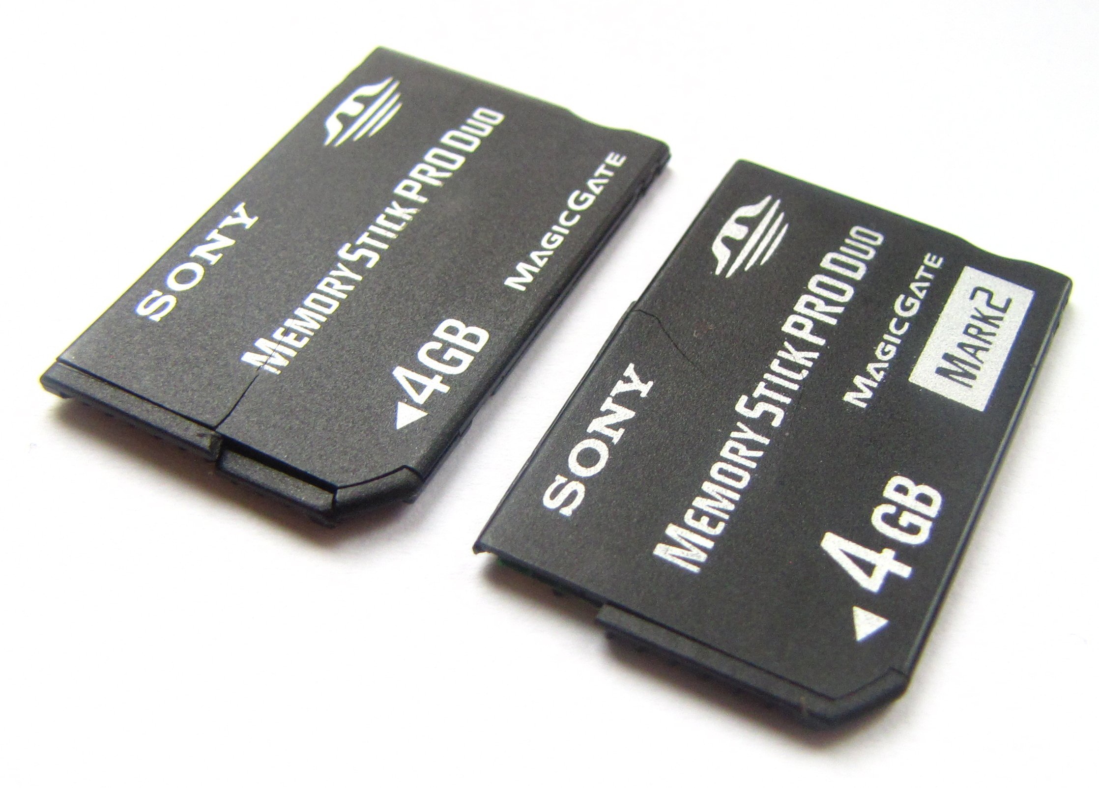 Карта памяти sony memory stick pro duo