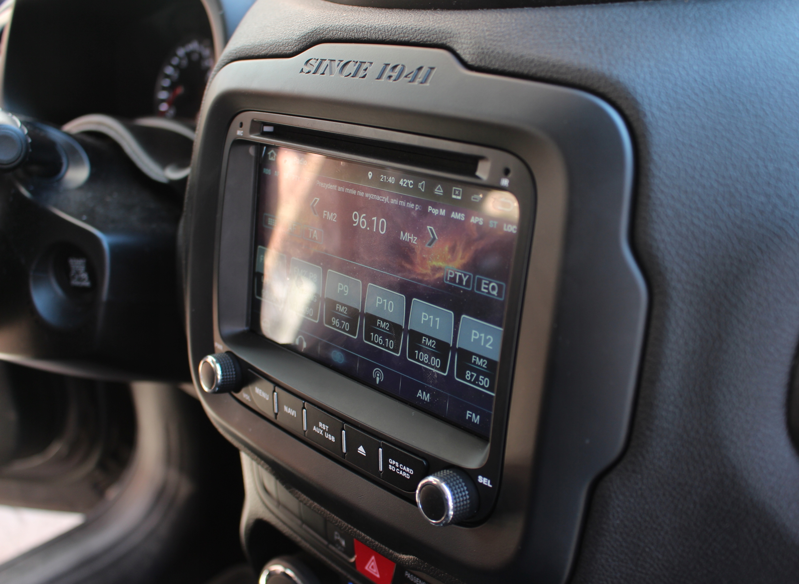 RADIO NAWIGACJA GPS JEEP RENEGADE 2014+ OCTACORE