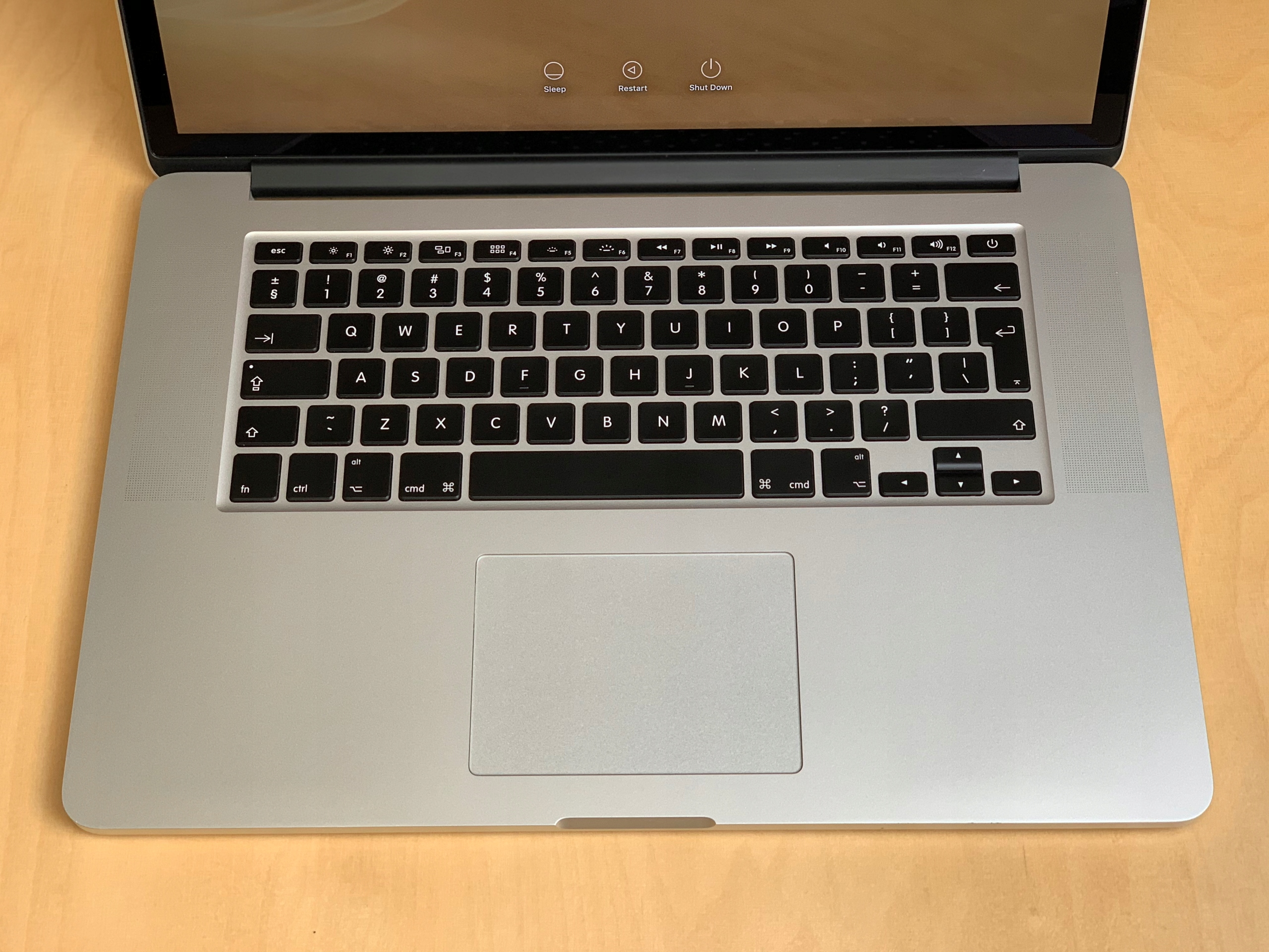 MacBook Pro 2013 Ratina 15-inch Early 別注商品 | mileonegroup.com