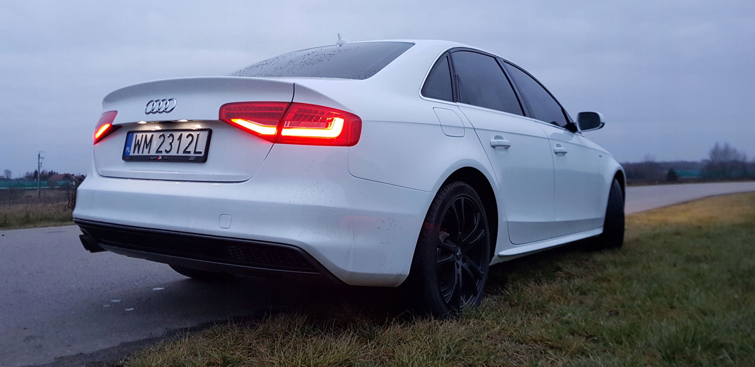 Audi A4 B8 Lift SLINE 2.0T, 2014r. 225 KM Warszaw 7741515604 oficjalne archiwum allegro