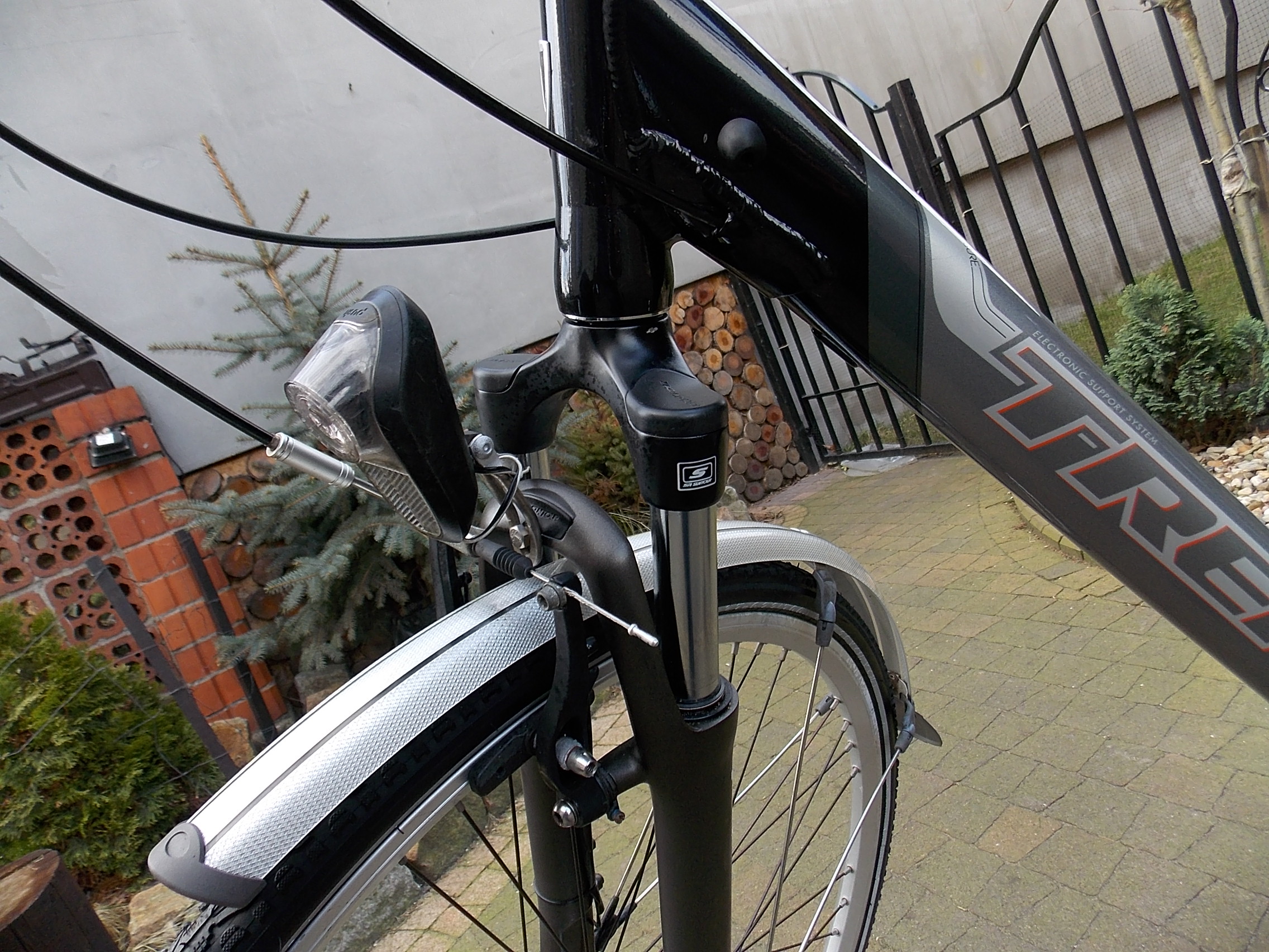 Rower miejski damski TREK Navigator 7 NEXUS 28 7140203610 oficjalne