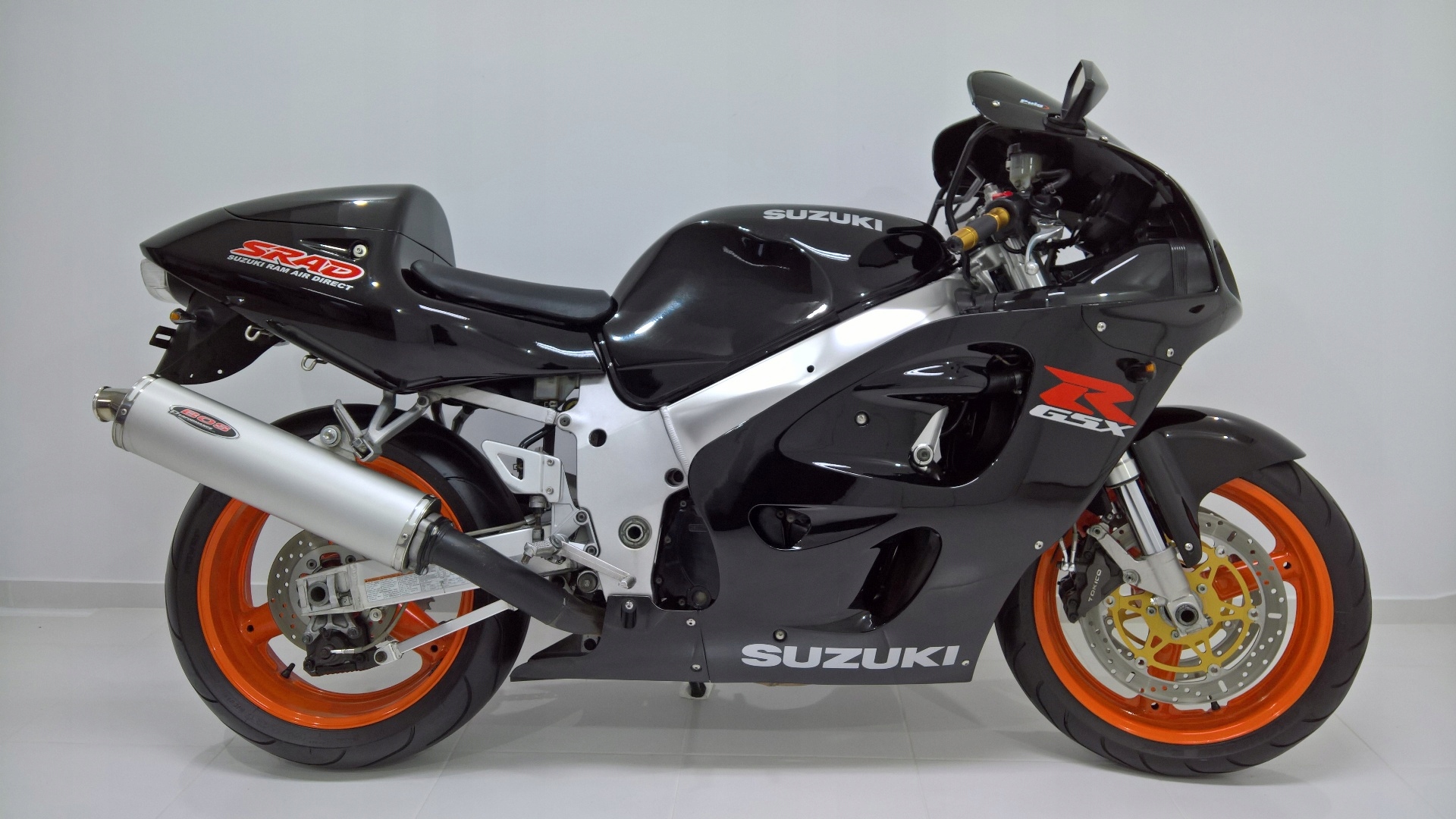 SUZUKI GSXR 600 SRAD 750 1999 7715688839 oficjalne archiwum allegro