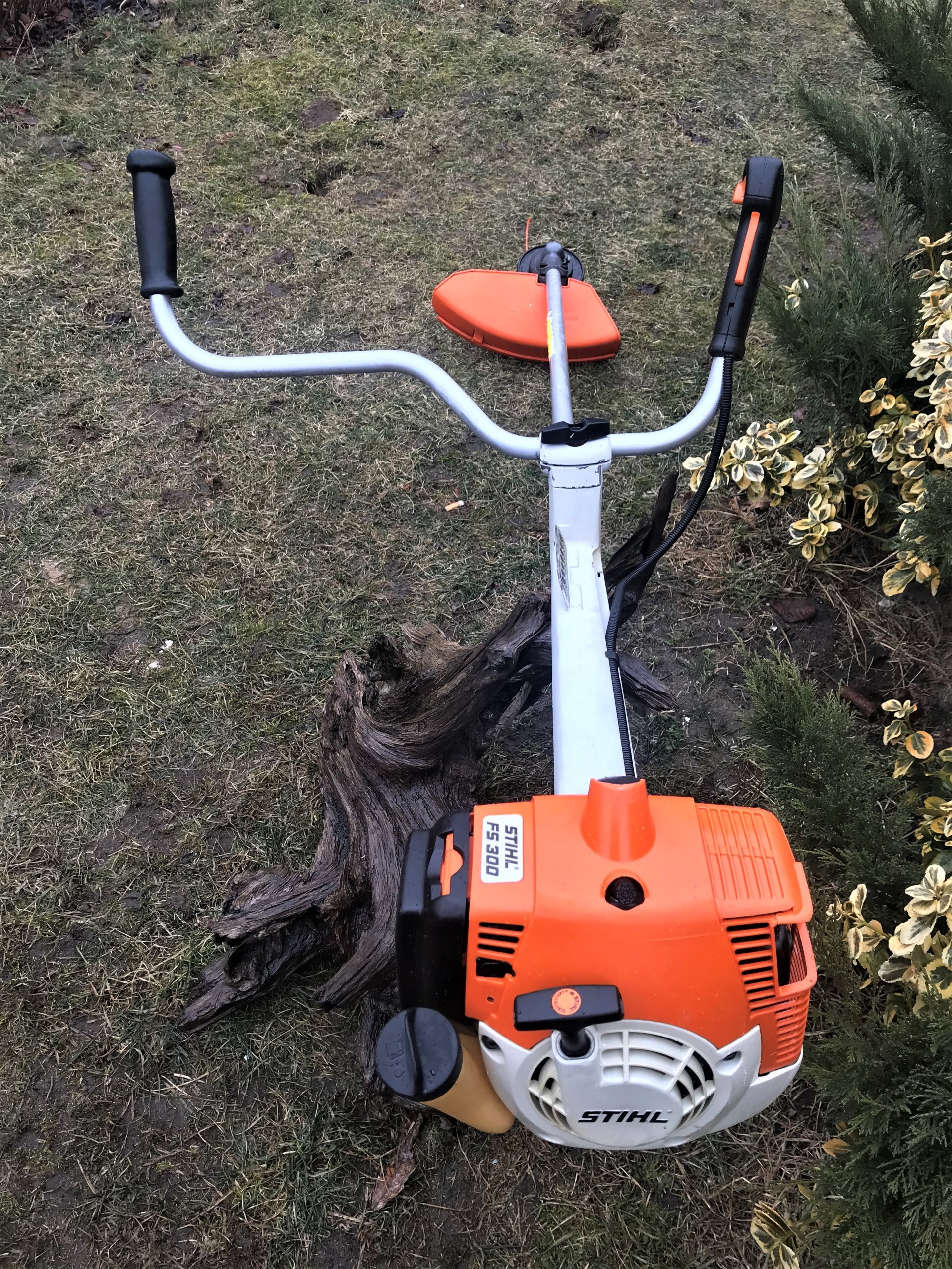 Kosa spalinowa wykaszarka Stihl FS 300 FS300 7220952130 oficjalne