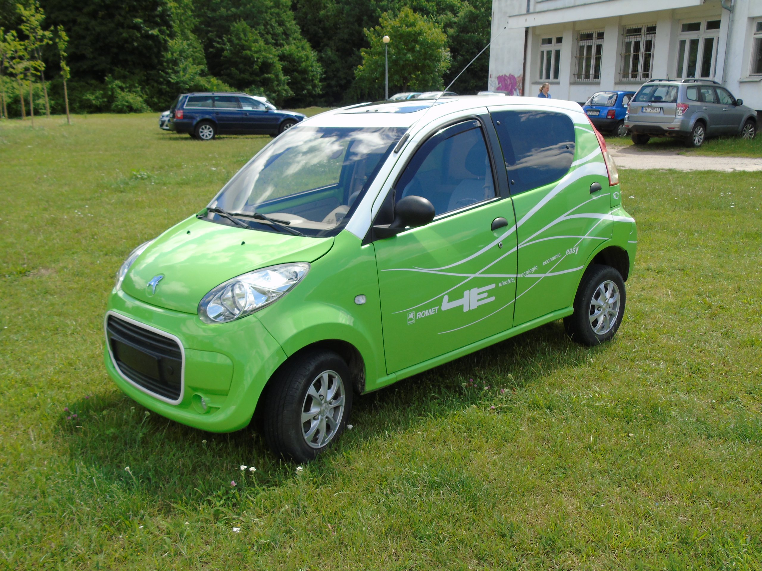 Romet 4E Samochód Elektryczny 2012 - 7092265565 - oficjalne archiwum