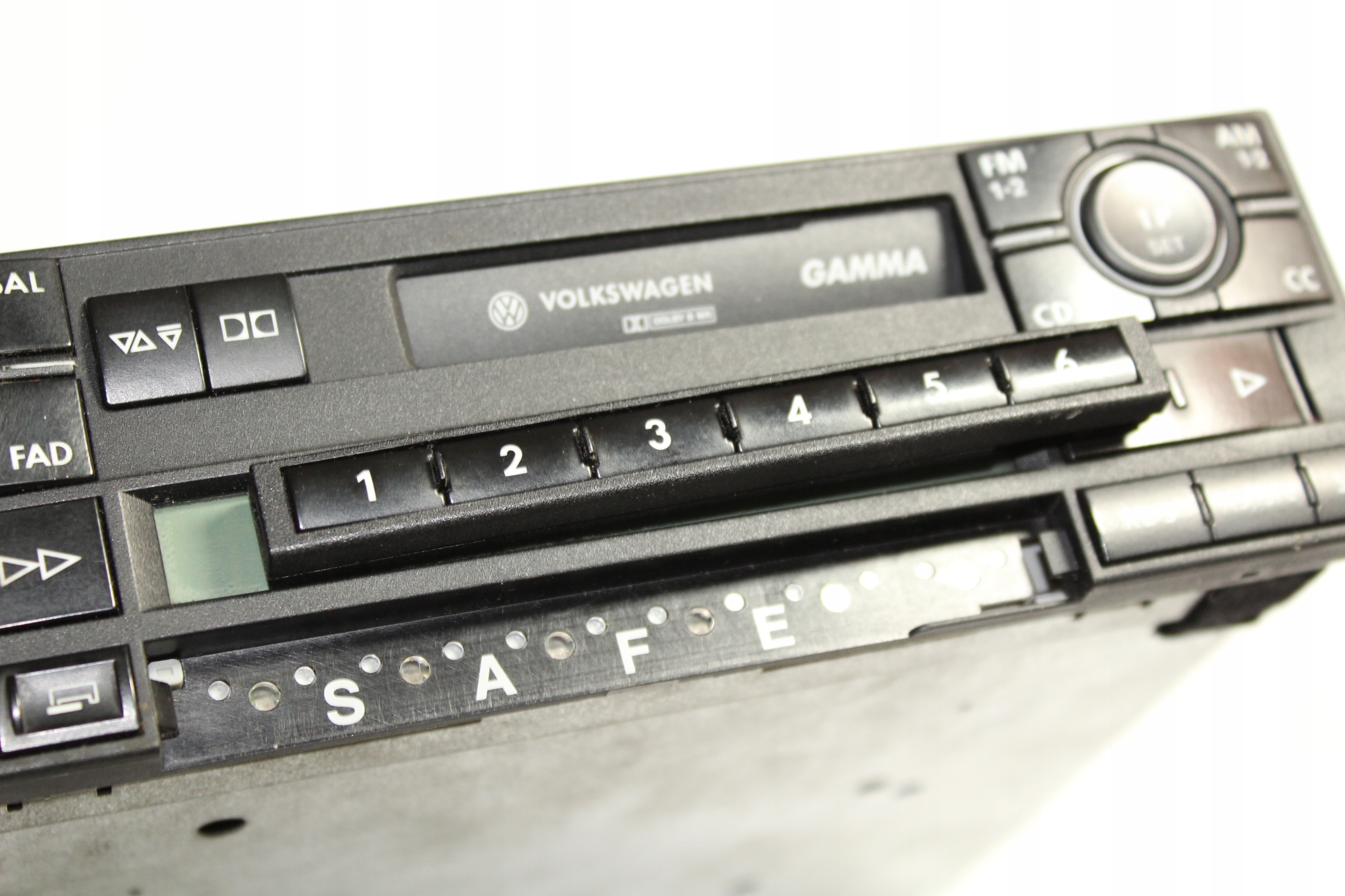 RADIO GAMMA V Volkswagen Golf 4 Passat B5 Bora BCM