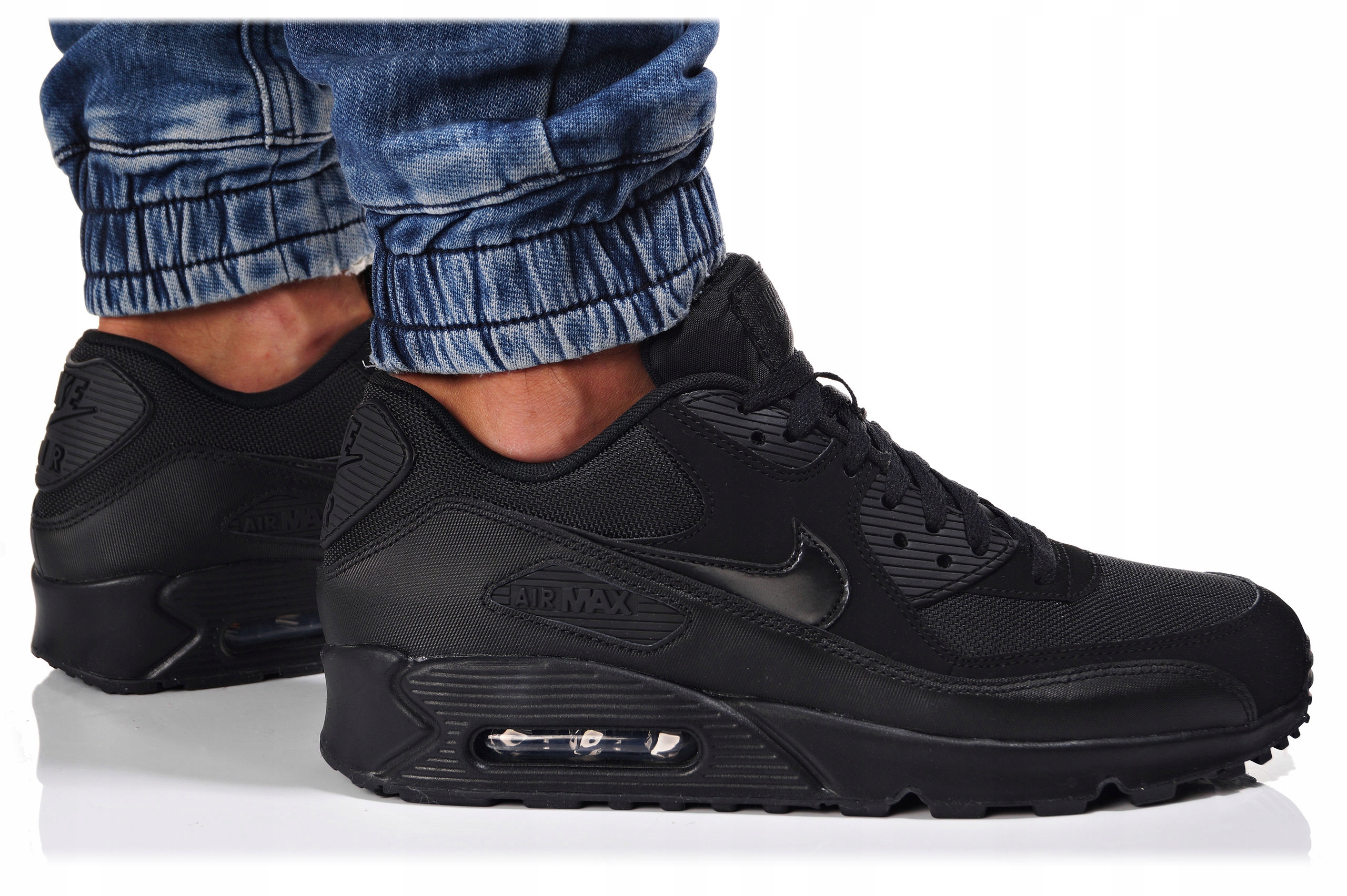 

Buty Nike Air Max 90 Essential 537384-090 Czarne