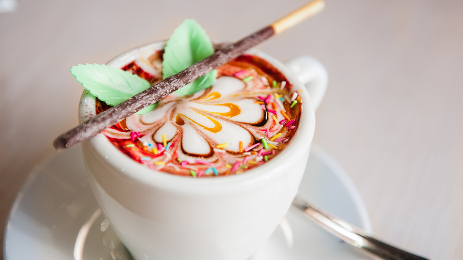 Unicorn latte – zdrowy hit z Instagrama 