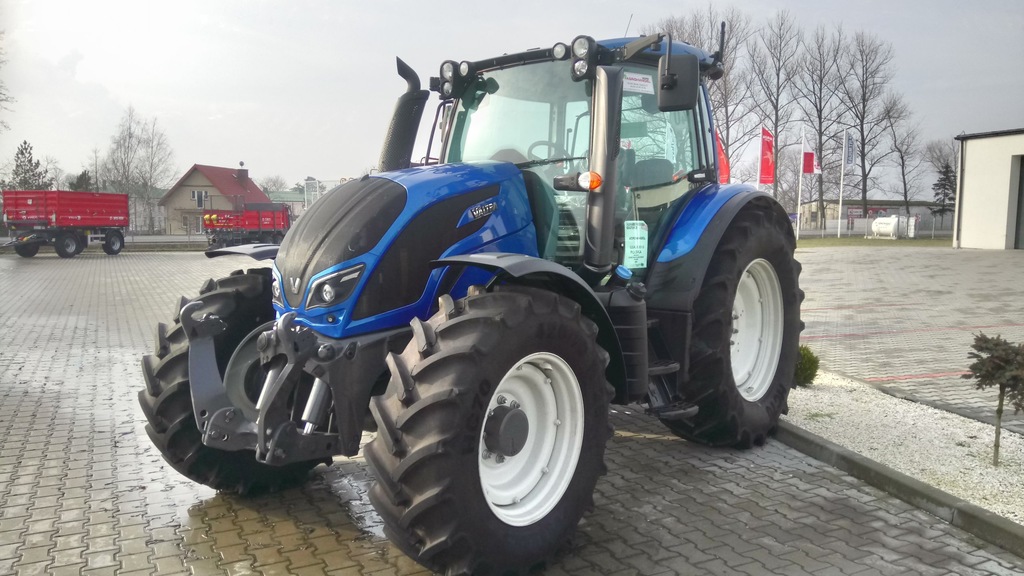 CIĄGNIK ROLNICZY VALTRA MODEL N104