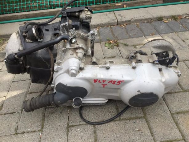 Silnik PIAGGIO LIBERTY 125 CM