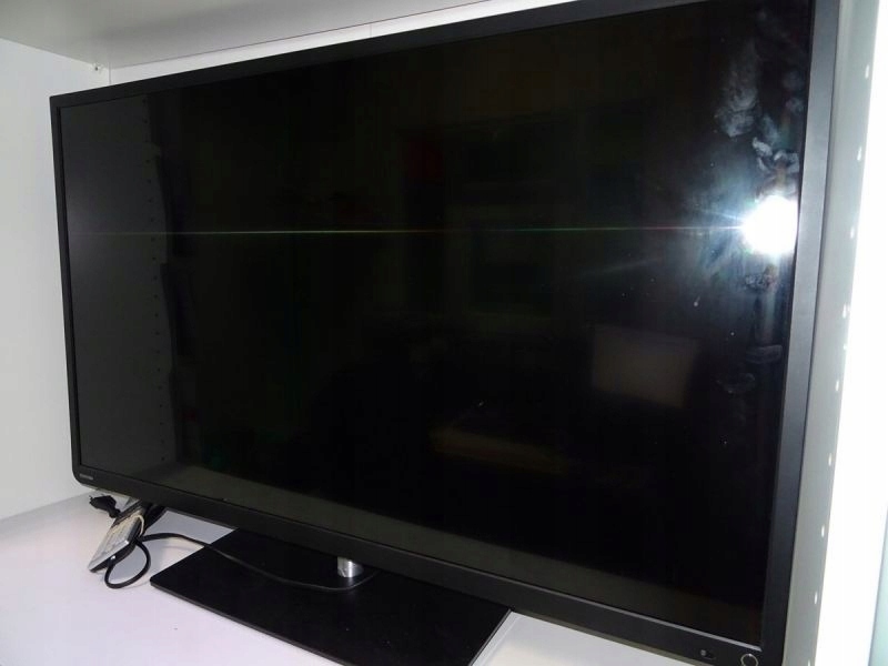TELEWIZOR TOSHIBA 39L4333G FULL HD 39 CALI + PILO
