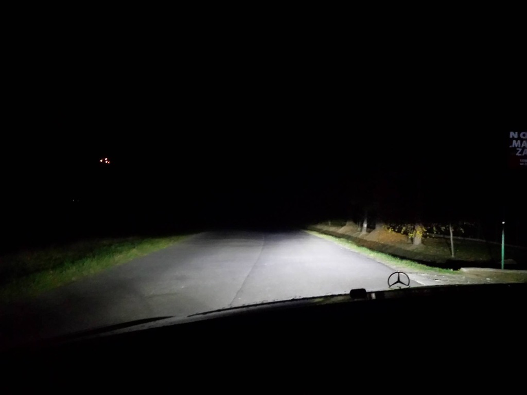 Mercedes W211  Bi-LED komplet soczewek Full LED