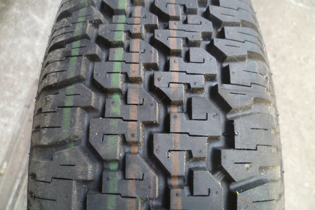 Bridgestone desert dueler 682