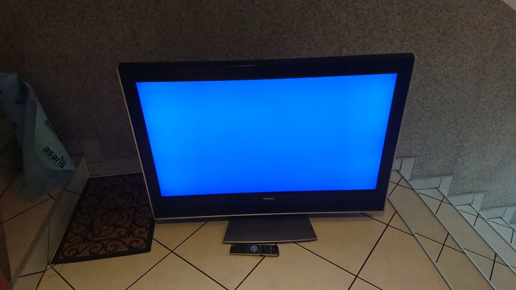 TOSHIBA telewizor 42WLG66