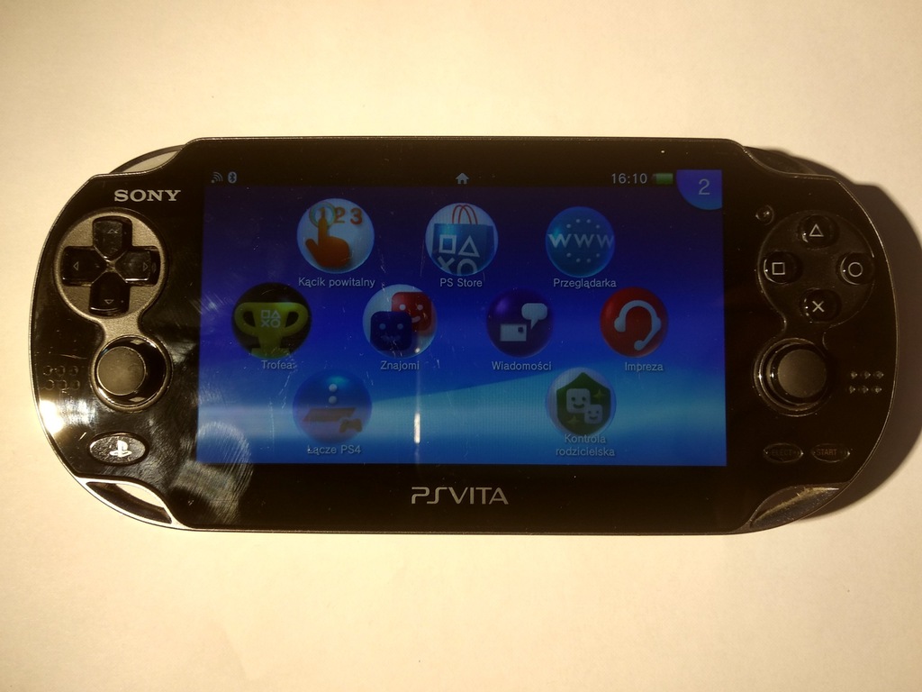 Konsola PS VITA + 3 GRY + KARTA 4GB