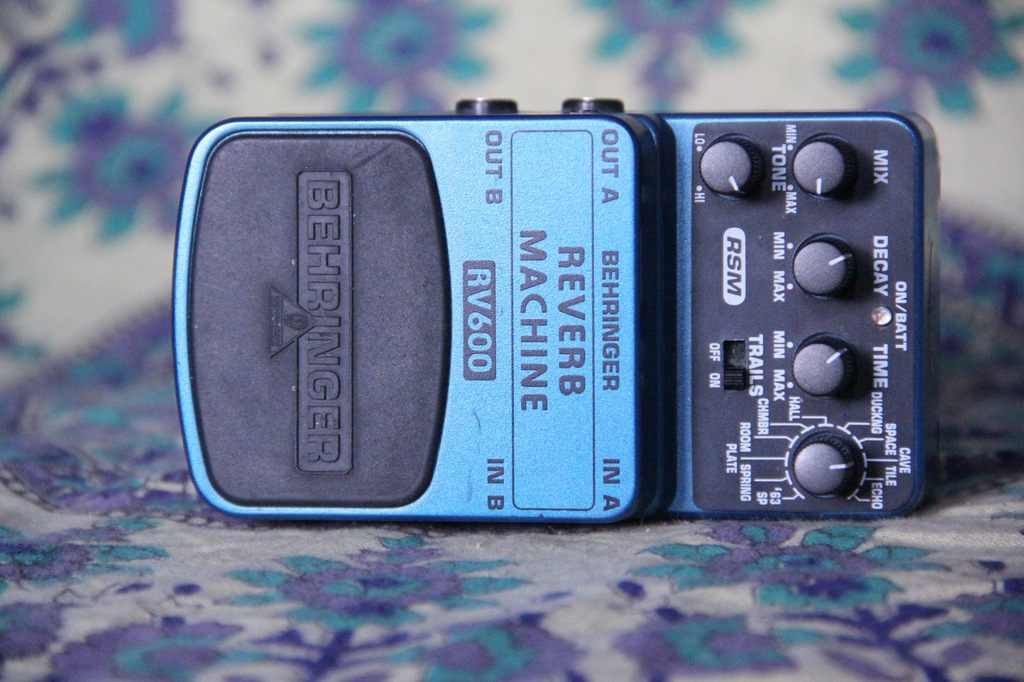 Behringer RV600 Reverb Machine