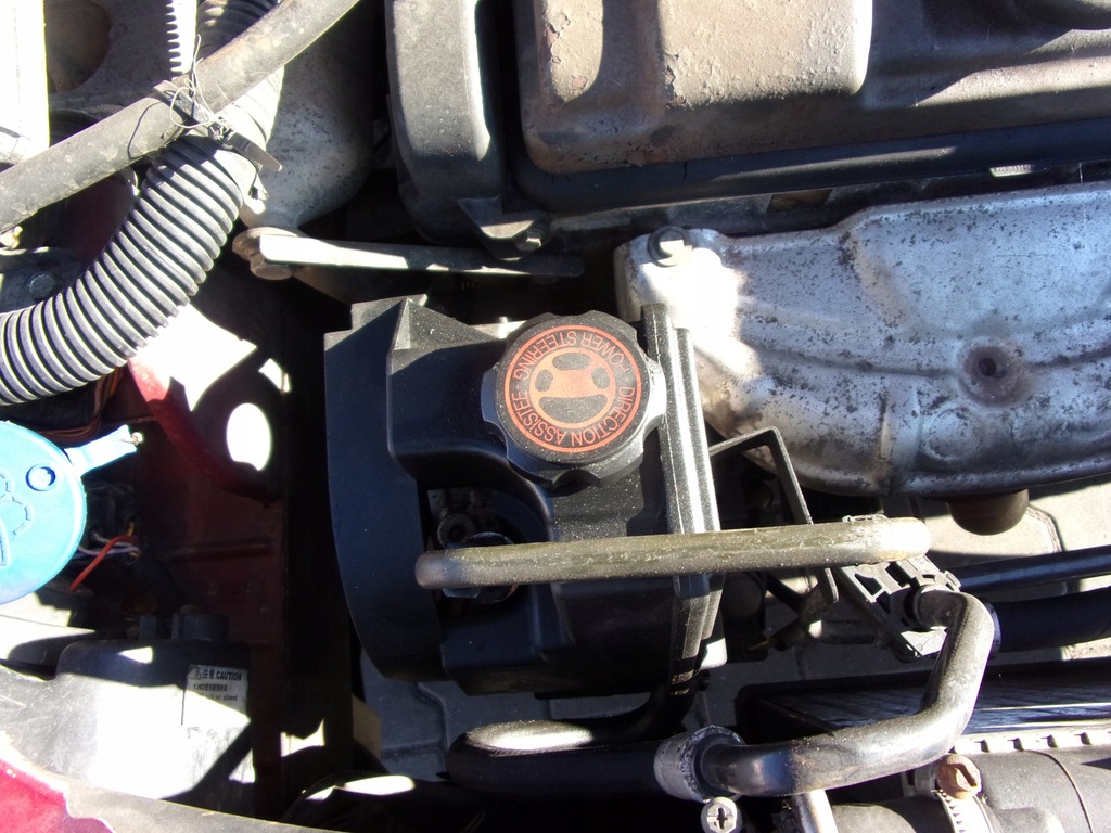 ZBIORNICZEK PŁYNU WSPOMAGANIA PEUGEOT 206 1,1