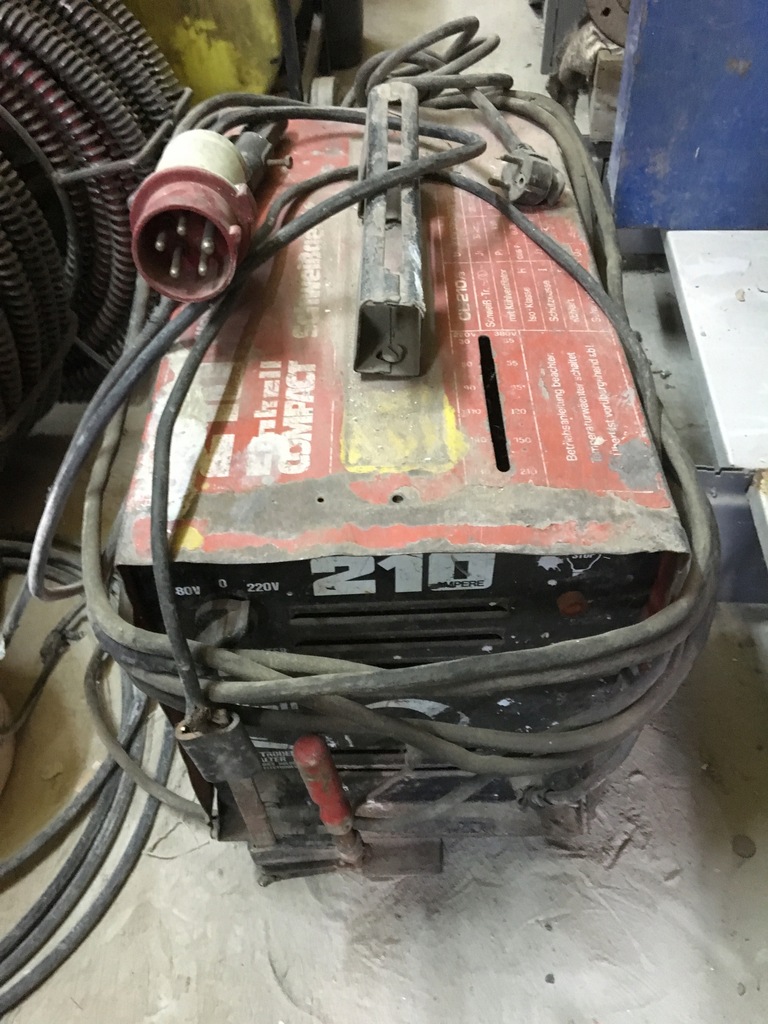 SPAWARKA na SIŁĘ EINHELL 210 COMPACT 220V 210A