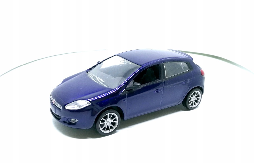 Fiat Bravo II 1:43 Norev Model kolekcjonerski