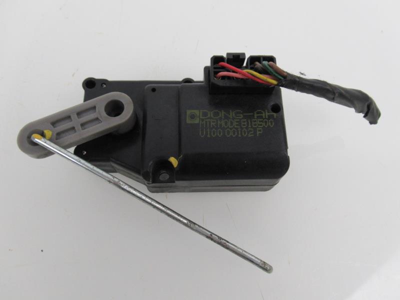 SILNICZEK KLAPY NAWIEWU DAEWOO TACUMA  818500