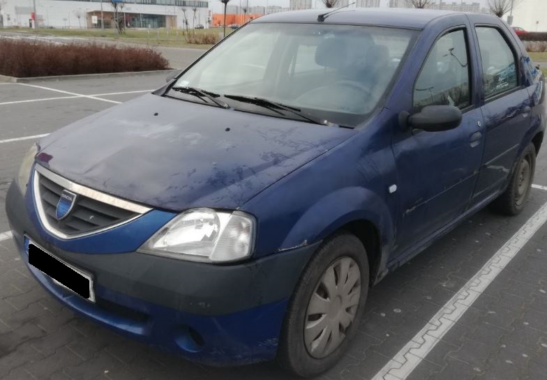 Dacia Logan 2005 uszkodzony