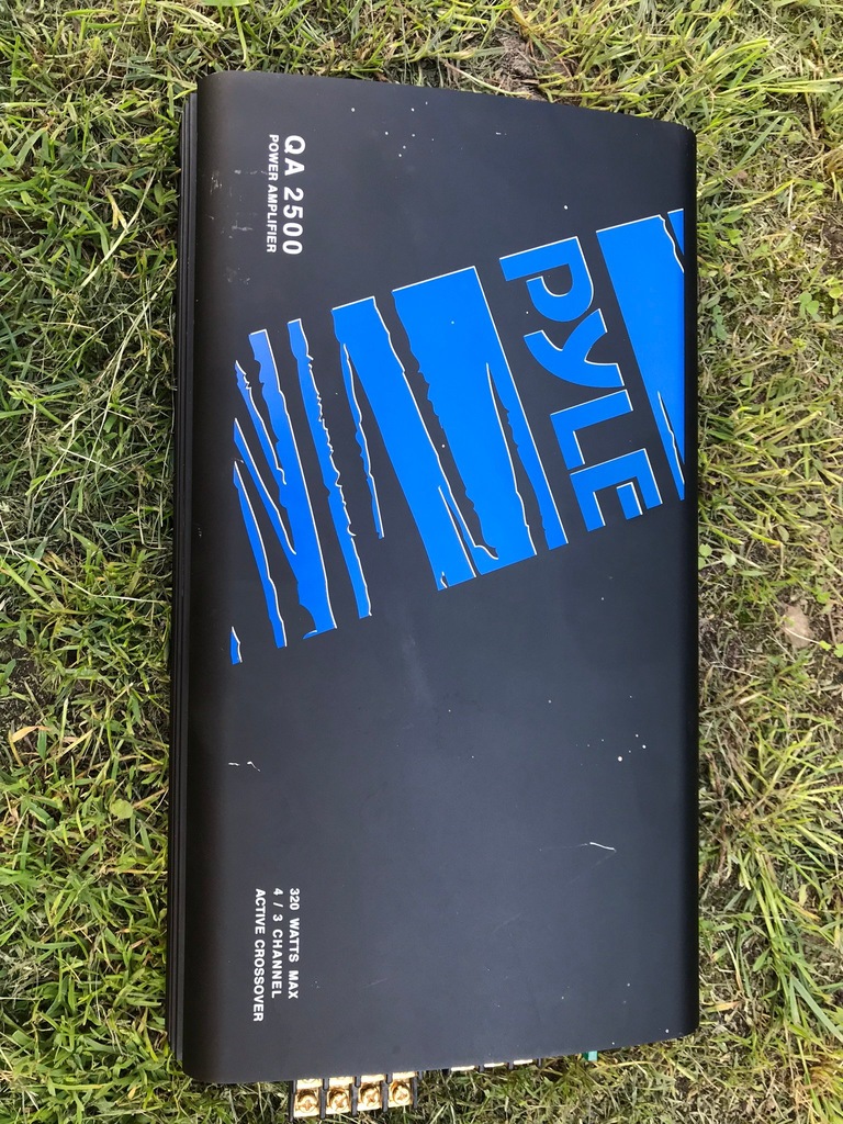 Wzmacniacz pyle qa 2500 4-kanałowy