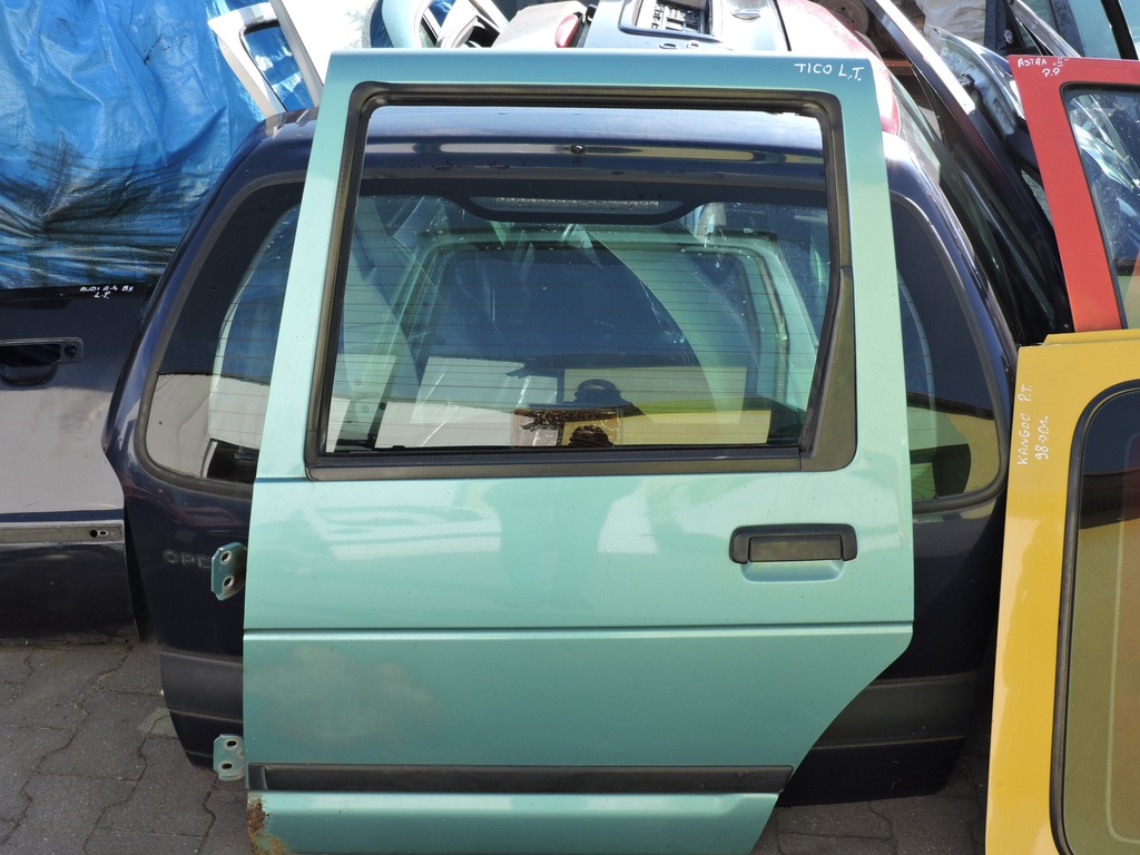 DAEWOO TICO DRZWI LEWY TYŁ