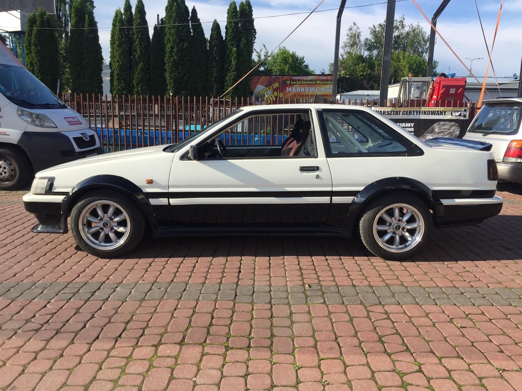 Toyota Corolla AE86