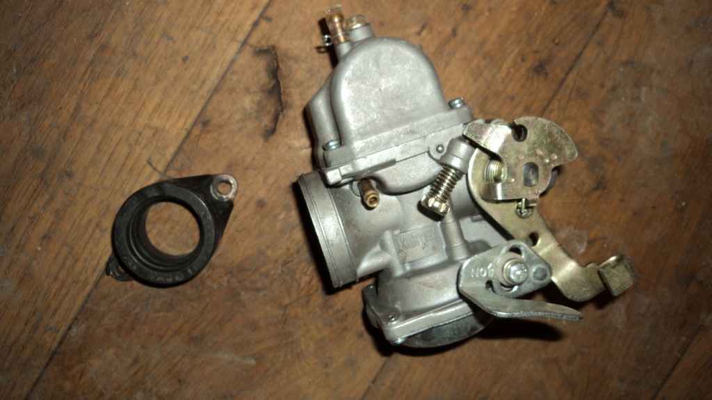 GAŹNIKI GAŹNIK KRÓCIEC SUZUKI GN 125 DR 125