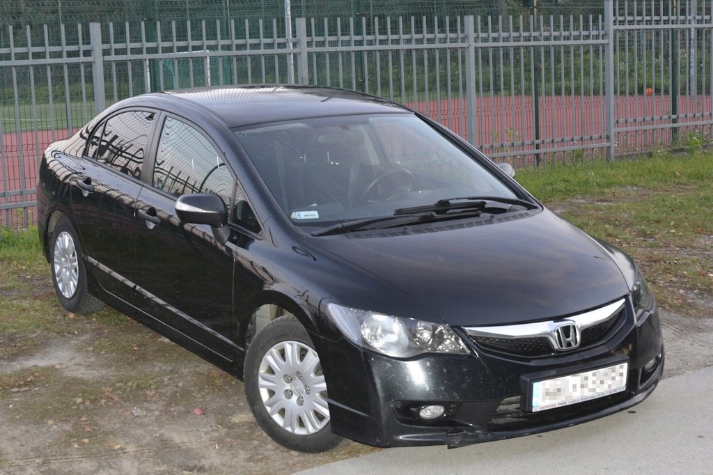 Honda Civic VIII sedan 1.8 LPG gaz uszkodzona Łódź